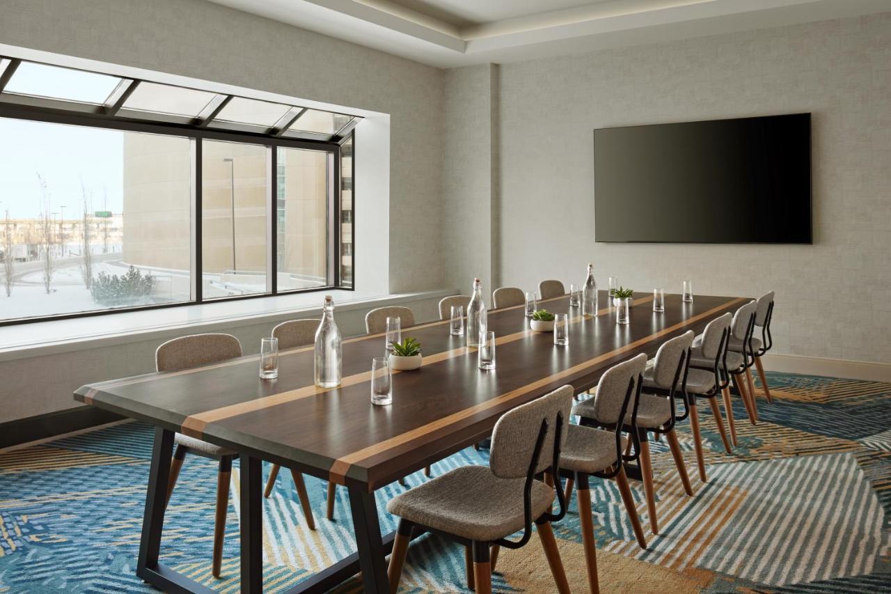 Delta Hotels Calgary Airport In-Terminal Εξωτερικό φωτογραφία