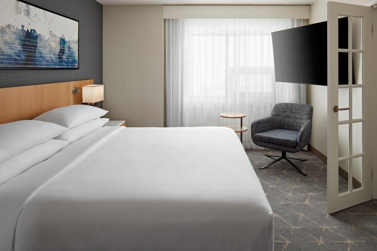 Delta Hotels Calgary Airport In-Terminal Εξωτερικό φωτογραφία