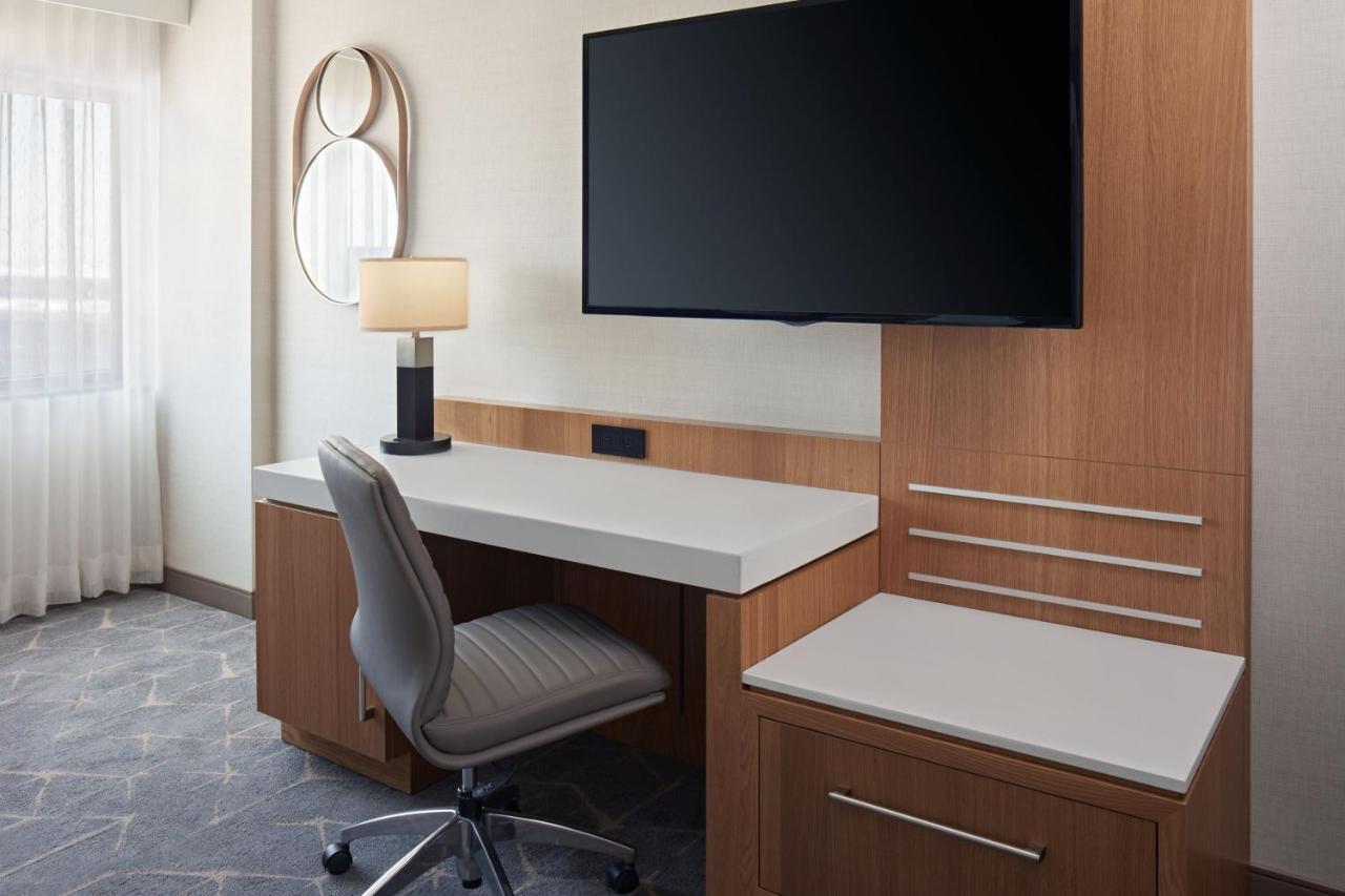 Delta Hotels Calgary Airport In-Terminal Εξωτερικό φωτογραφία