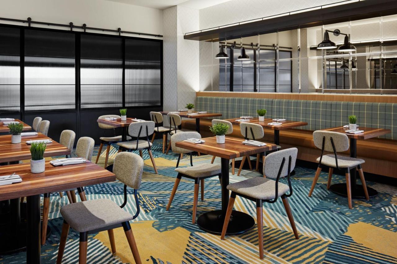 Delta Hotels Calgary Airport In-Terminal Εξωτερικό φωτογραφία