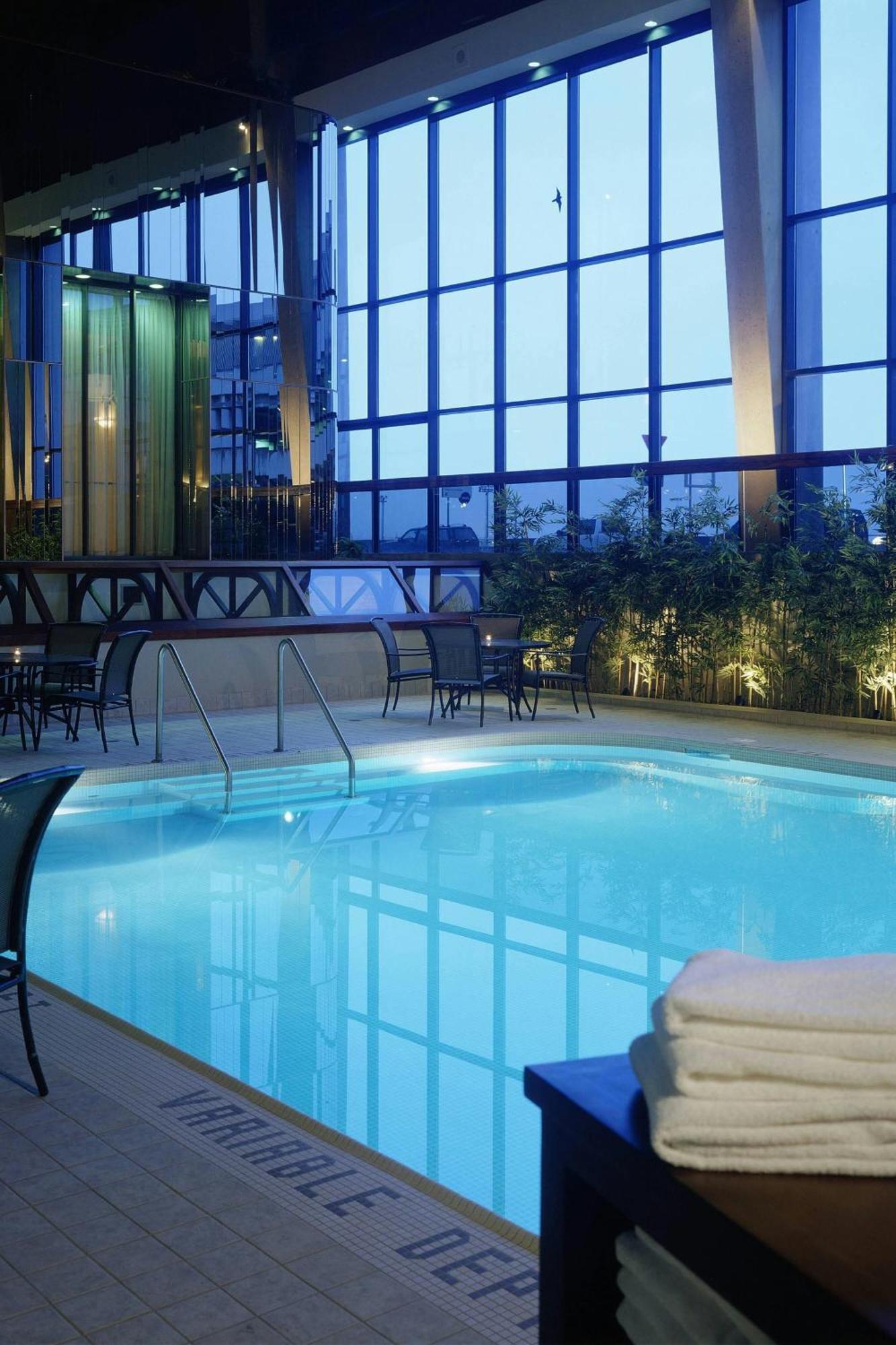Delta Hotels Calgary Airport In-Terminal Εξωτερικό φωτογραφία
