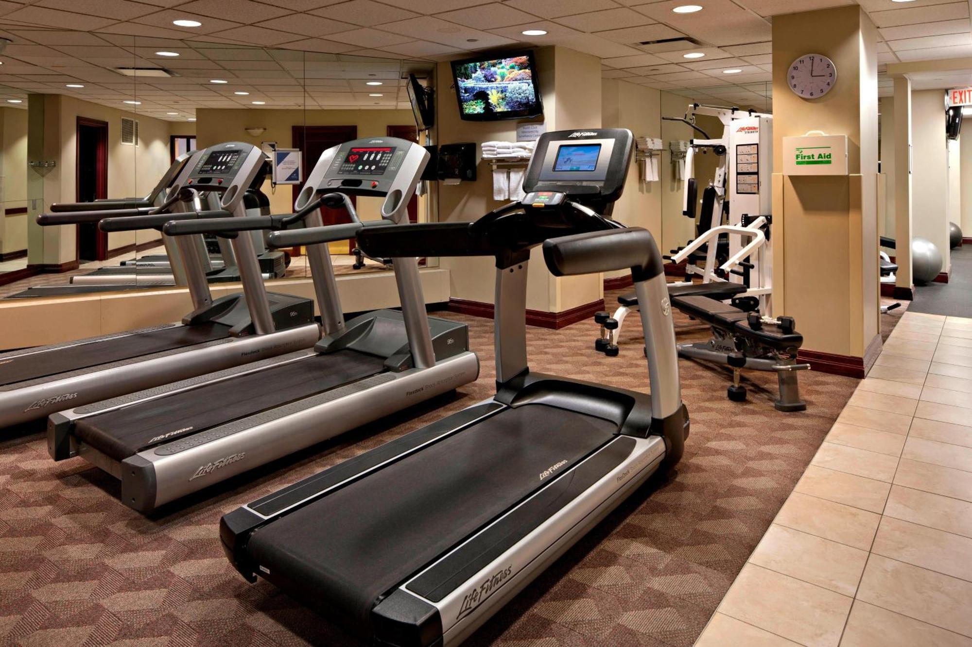 Delta Hotels Calgary Airport In-Terminal Εξωτερικό φωτογραφία