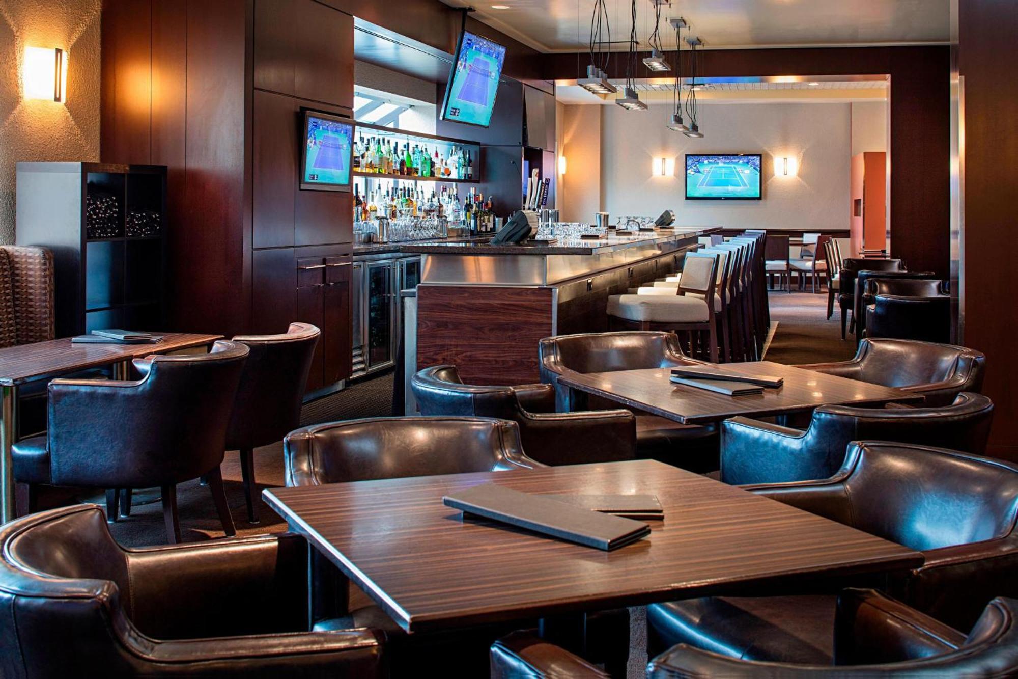 Delta Hotels Calgary Airport In-Terminal Εξωτερικό φωτογραφία