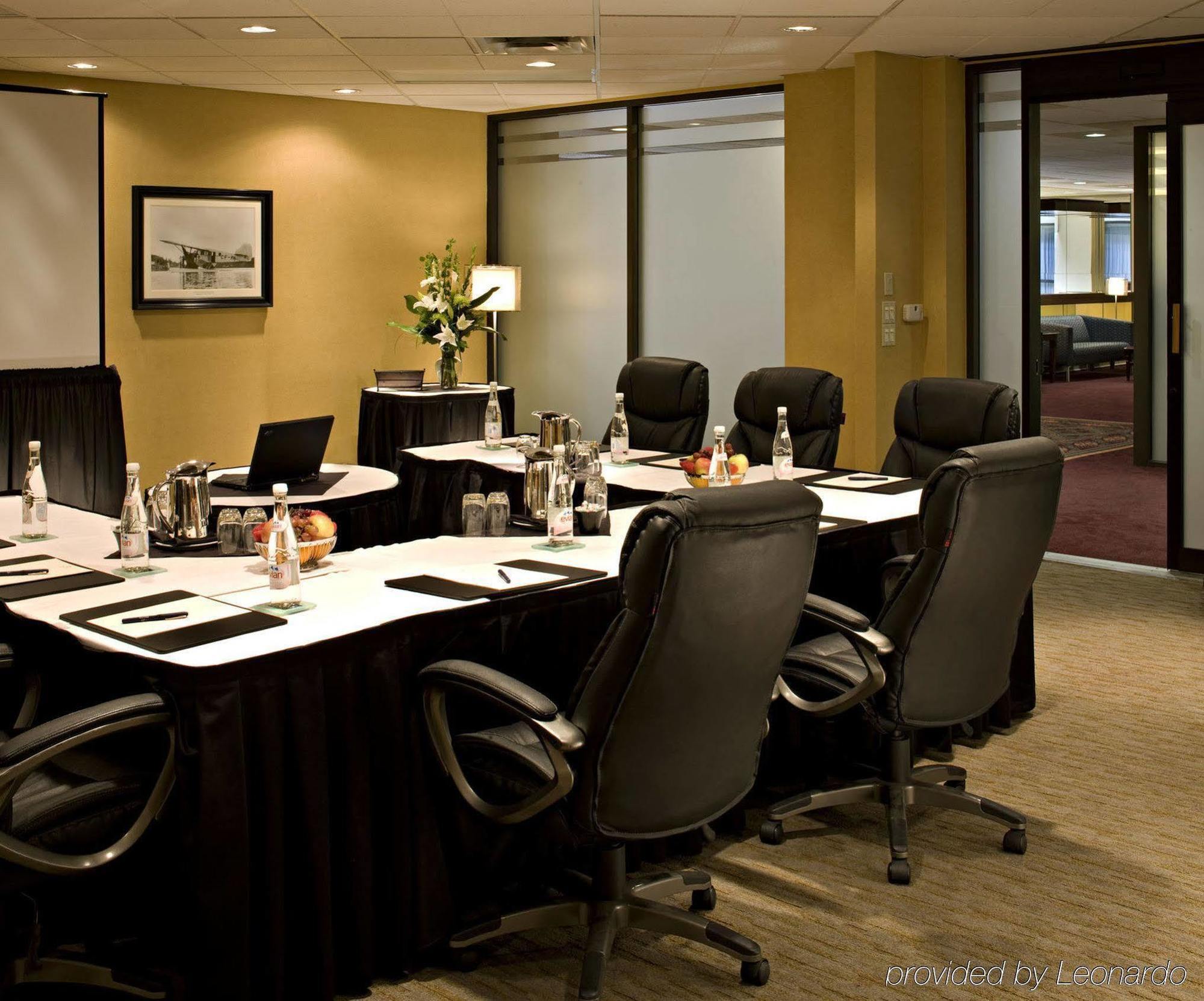 Delta Hotels Calgary Airport In-Terminal Εξωτερικό φωτογραφία